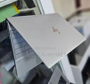 New Laptop HP Envy 13 4GB Intel Core I5 SSD 256GB