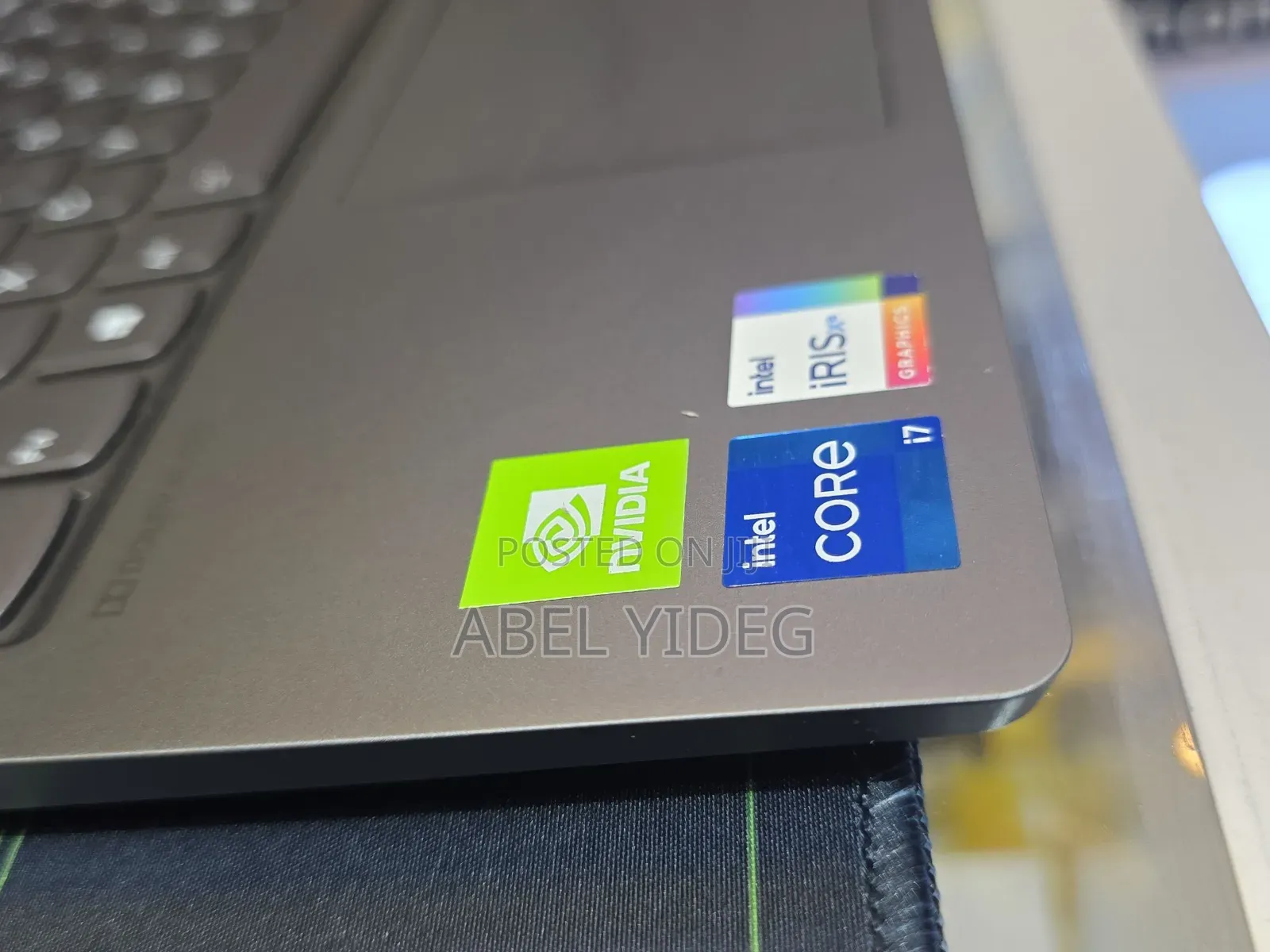 New Laptop Lenovo IdeaPad Y730 16GB Intel Core I7 SSD 512GB