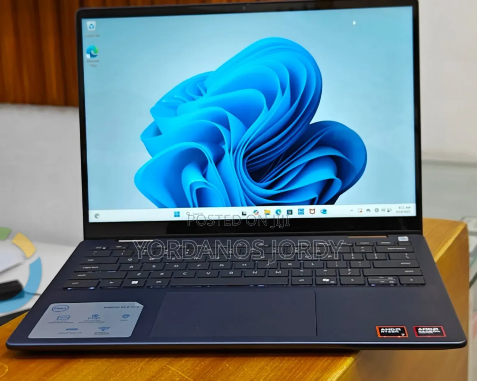 New Laptop Dell Inspiron 14 16GB AMD Ryzen 7 SSD 1T