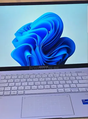New Laptop Asus ZenBook Flip 14 UX461UN 16GB Intel Core I7 SSD 1T