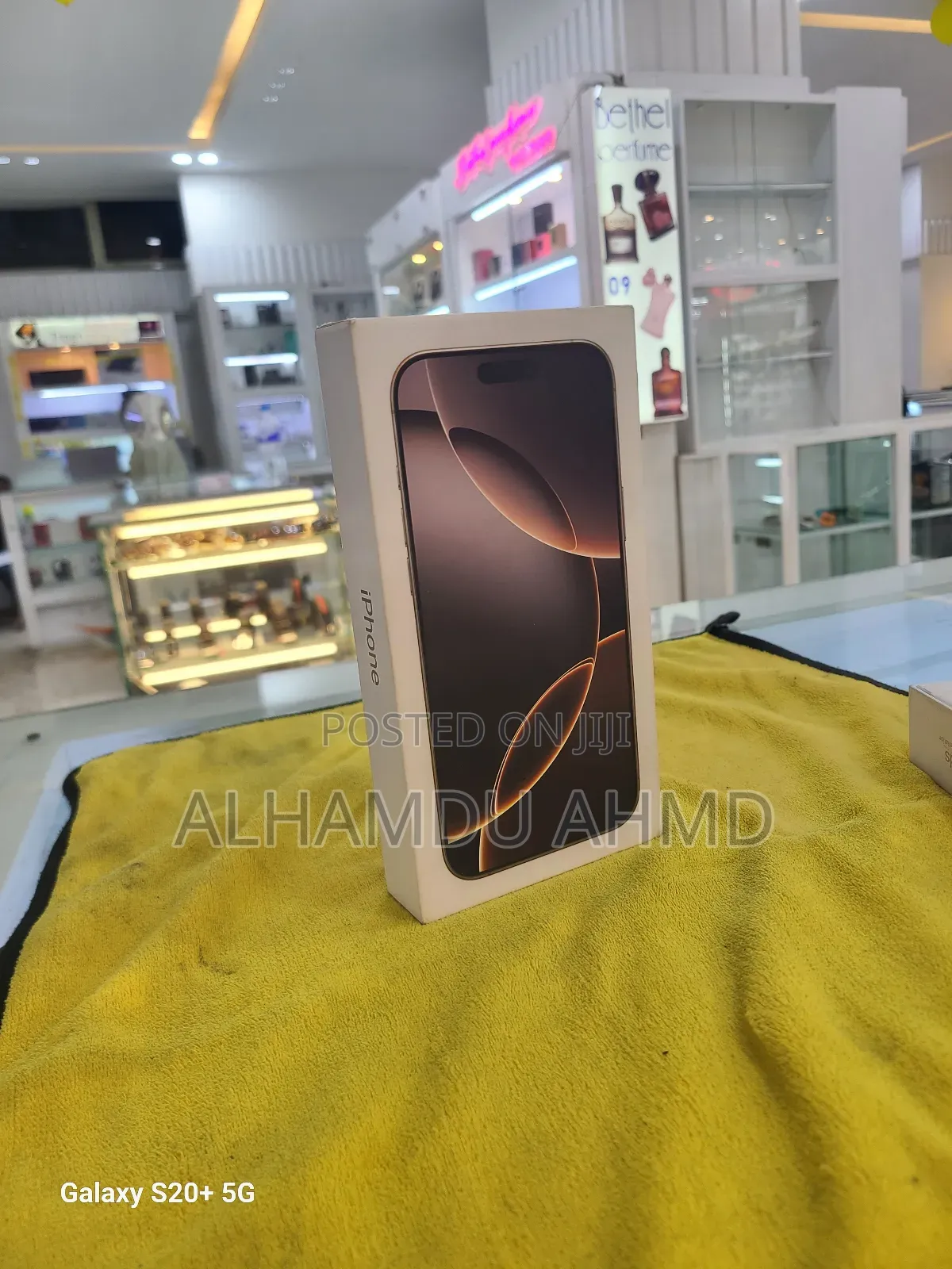 New Apple iPhone 16 Pro Max 256 GB