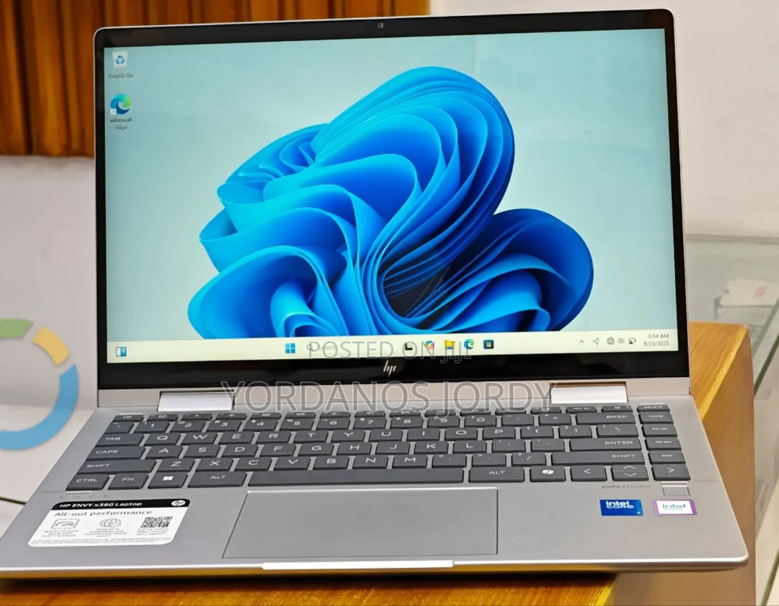 New Laptop HP Envy X360 16GB Intel Core I7 SSD 1T