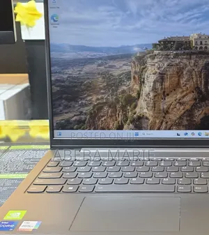 New Laptop Lenovo Ideapad 3 16GB Intel Core I7 SSD 512GB