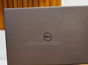 New Laptop Dell 16GB Intel Core I7 SSD 512GB