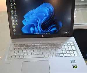 Photo - New Laptop HP Envy 15 12GB Intel Core I5 HDD 1T