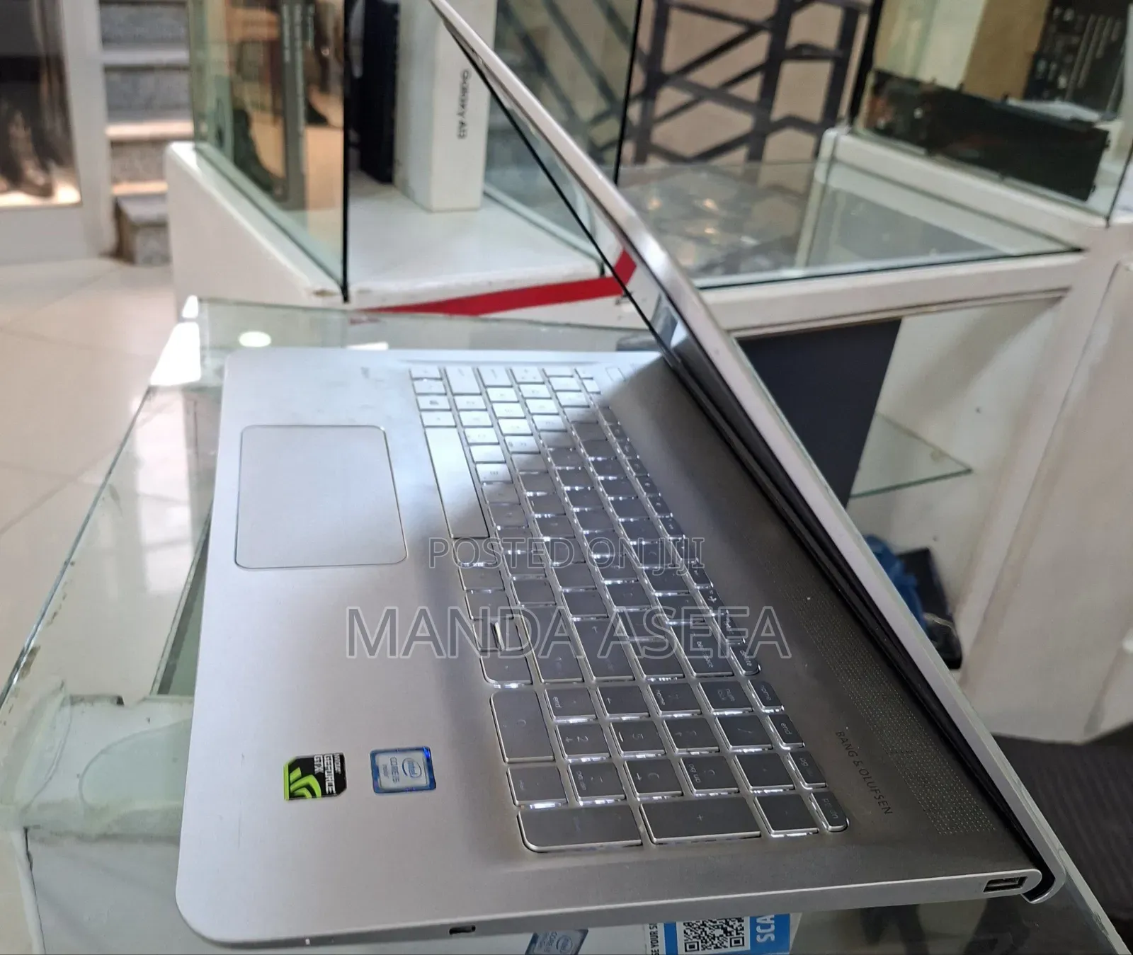 New Laptop HP Envy 15 12GB Intel Core I5 HDD 1T