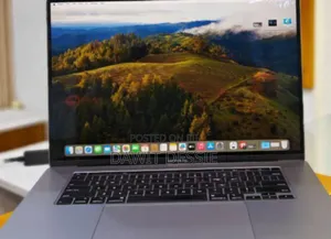 New Laptop Apple MacBook Pro 2019 32GB Intel Core I9 SSD 1T