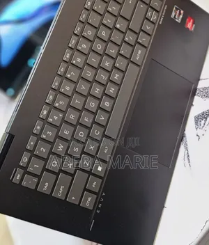 New Laptop HP Envy X360 8GB AMD Ryzen 7 SSD 256GB