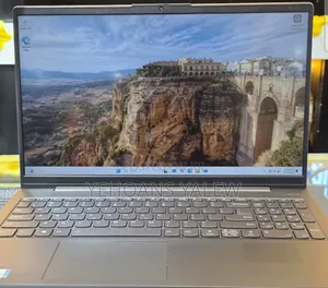 New Laptop Lenovo IdeaTab N585 16GB Intel Core I7 SSD 512GB