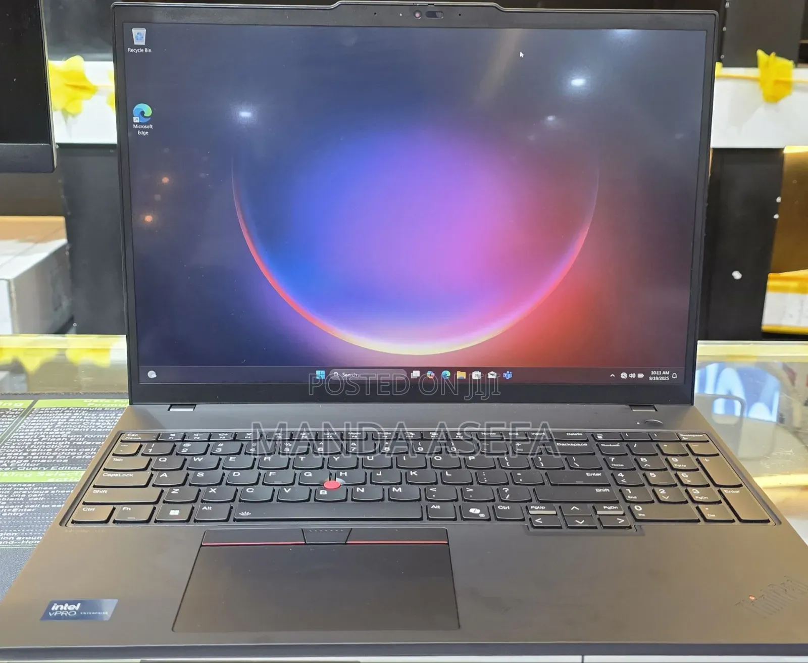 New Laptop Lenovo 32GB Intel Core Ultra 7 SSD 512GB