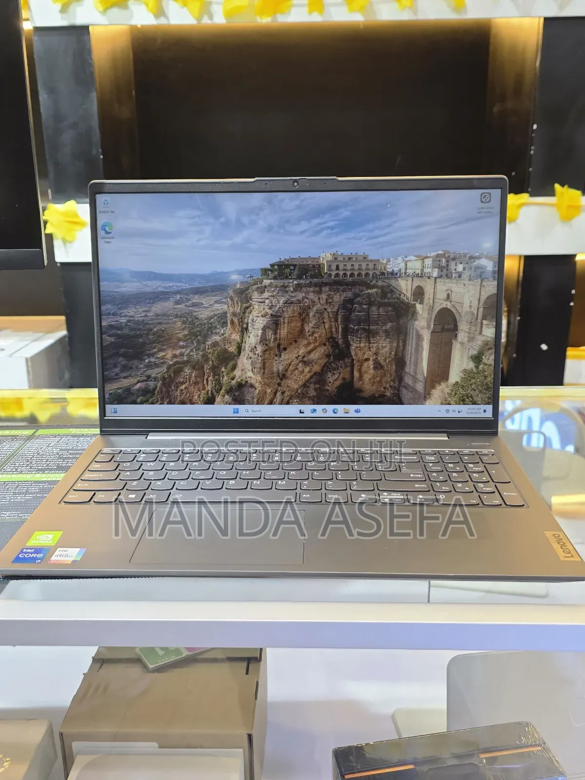 New Laptop Lenovo IdeaPad 1 16GB Intel Core I7 SSD 512GB