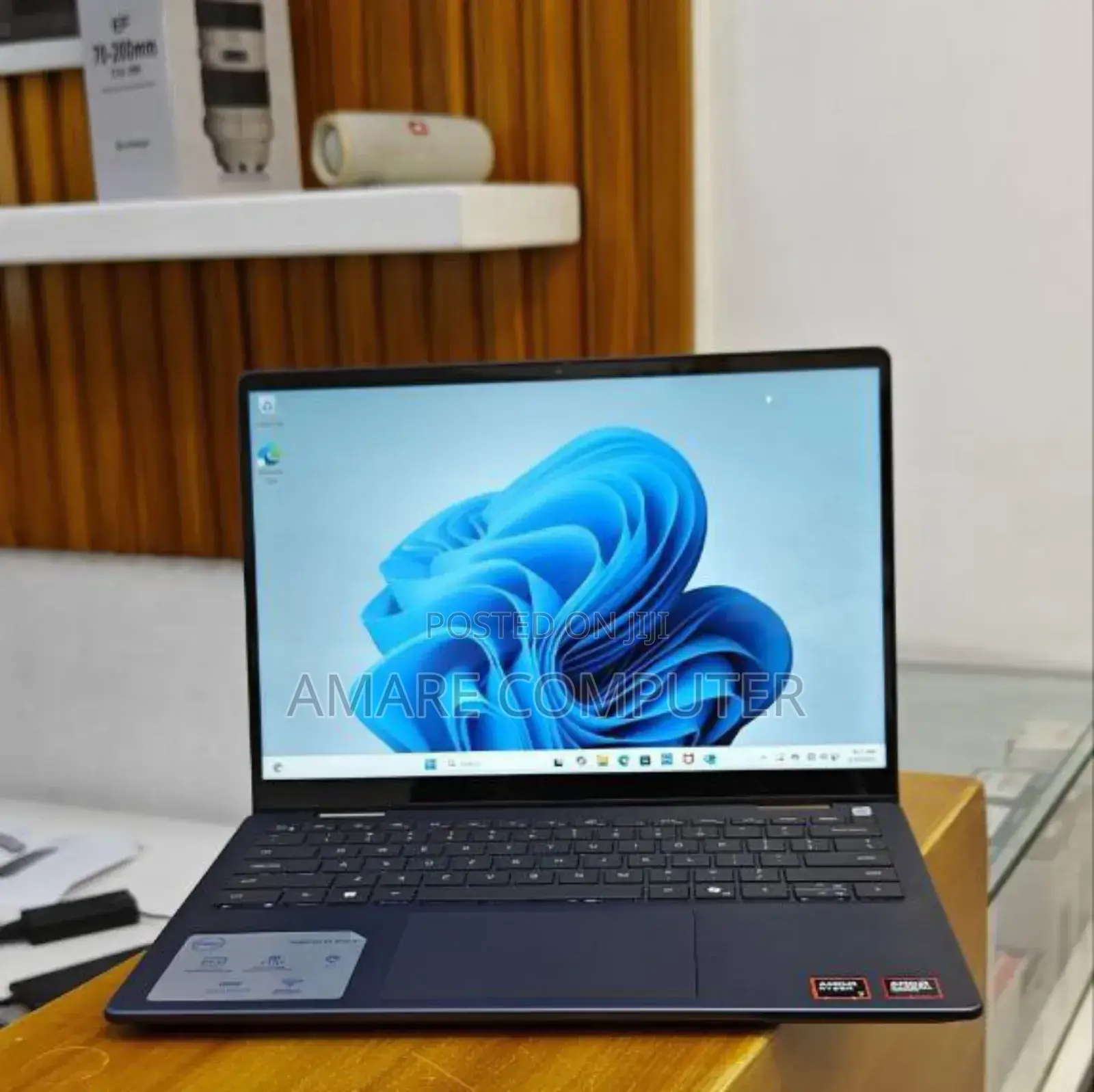 New Laptop Dell Inspiron 14 16GB AMD Ryzen 7 SSD 1T