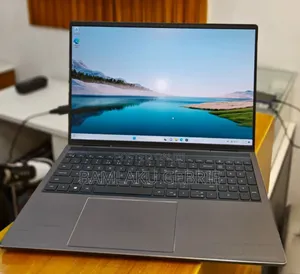 New Laptop Dell Inspiron 15 16GB Intel Core I7 SSD 512GB