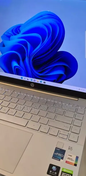 New Laptop HP Pavilion 14 16GB Intel Core I7 SSD 512GB