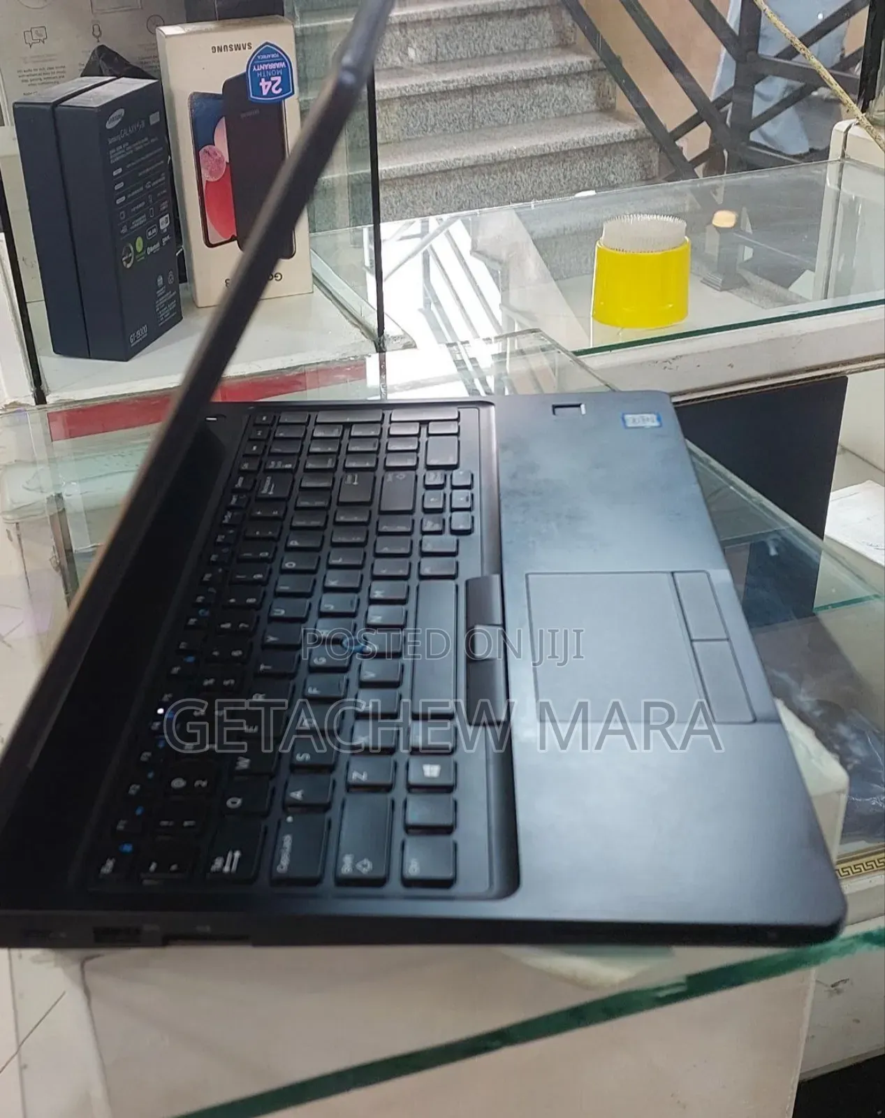 New Laptop Dell Latitude 5310 8GB Intel Core I7 SSD 256GB