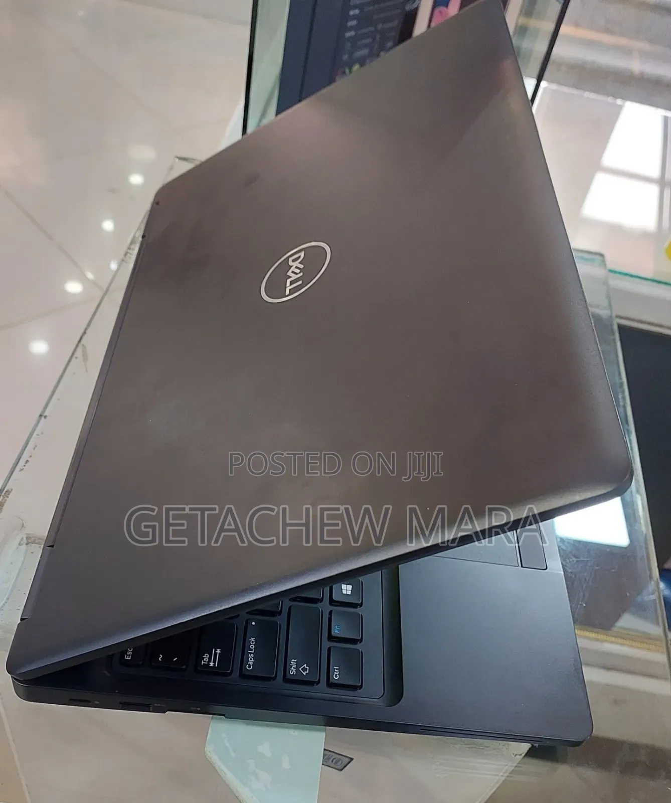 New Laptop Dell Latitude 5310 8GB Intel Core I7 SSD 256GB