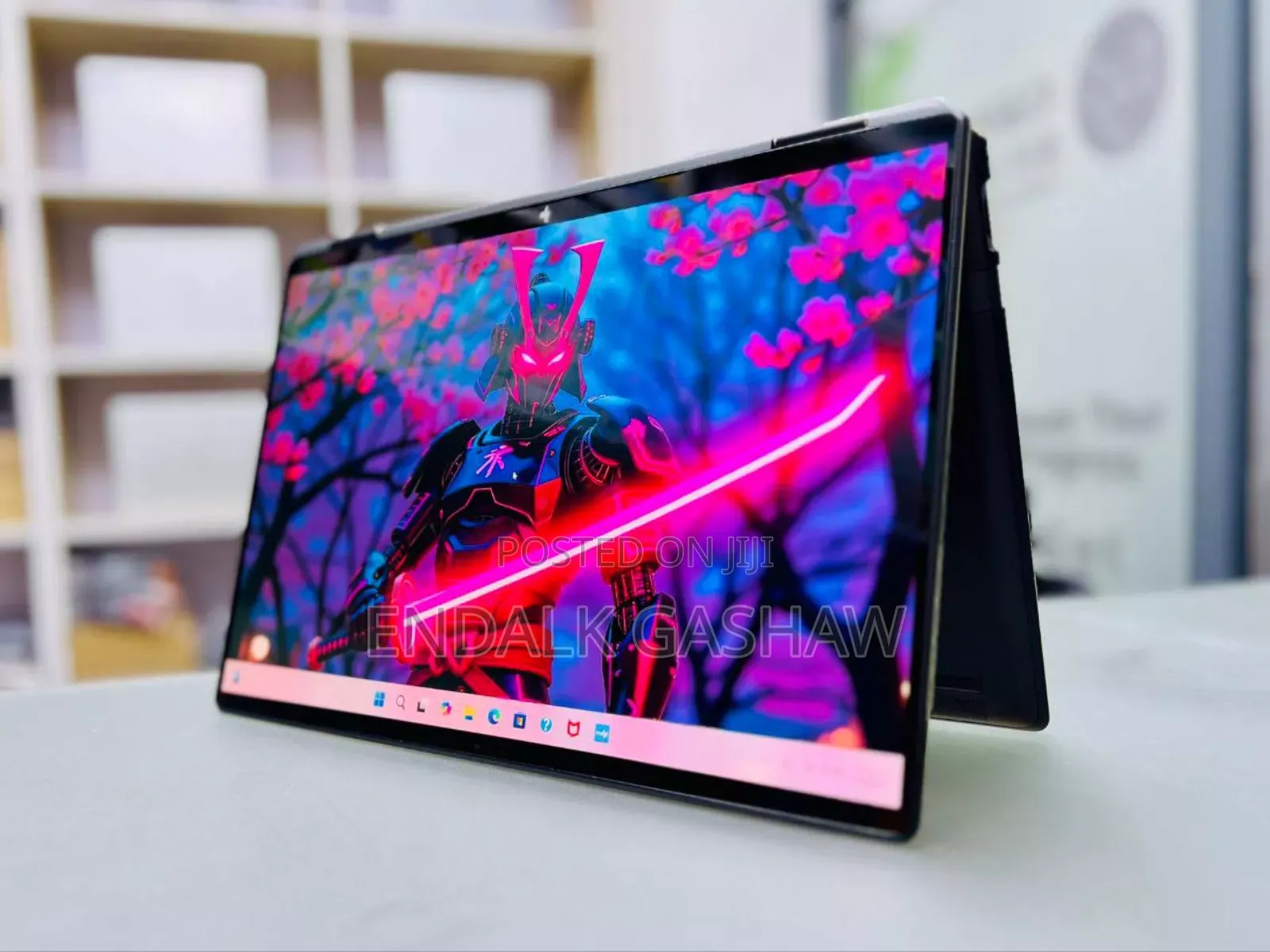 New Laptop HP Spectre X360 16GB Intel Core I7 SSD 512GB