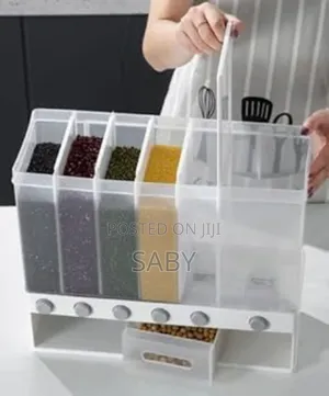 የጥራጥሬና የቅመማ ቅመም ማስቀመጫ