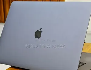 New Laptop Apple MacBook Pro 2019 16GB Intel Core I7 SSD 512GB