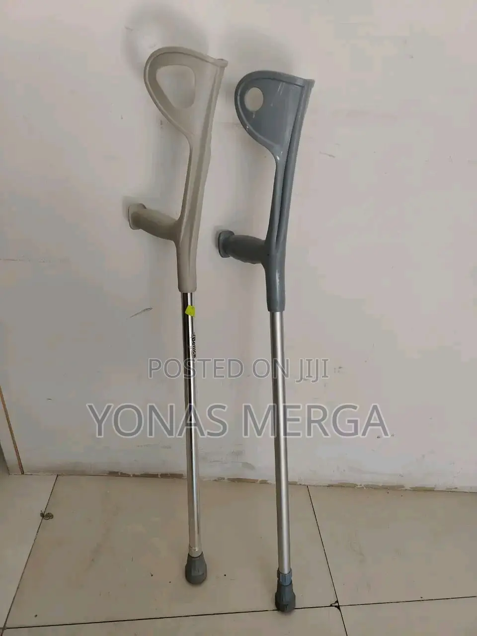 2 PCS Forearm Crutches三一for Adults Foldable Knee Patient Mobility Aids