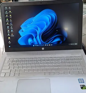 New Laptop HP Envy 15 12GB Intel Core I5 SSD 1T