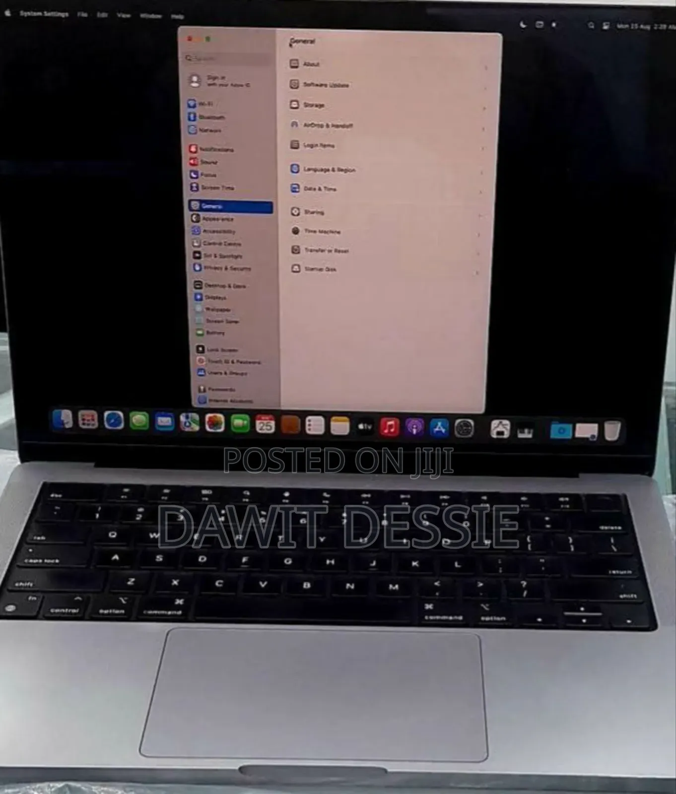 New Laptop Apple MacBook Pro 2021 M1 32GB Apple M1 SSD 512GB