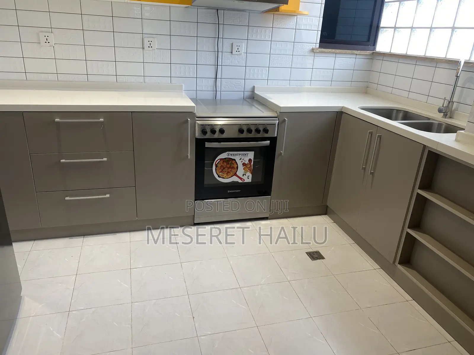 Furnished 3bdrm Apartment in Bole for rent