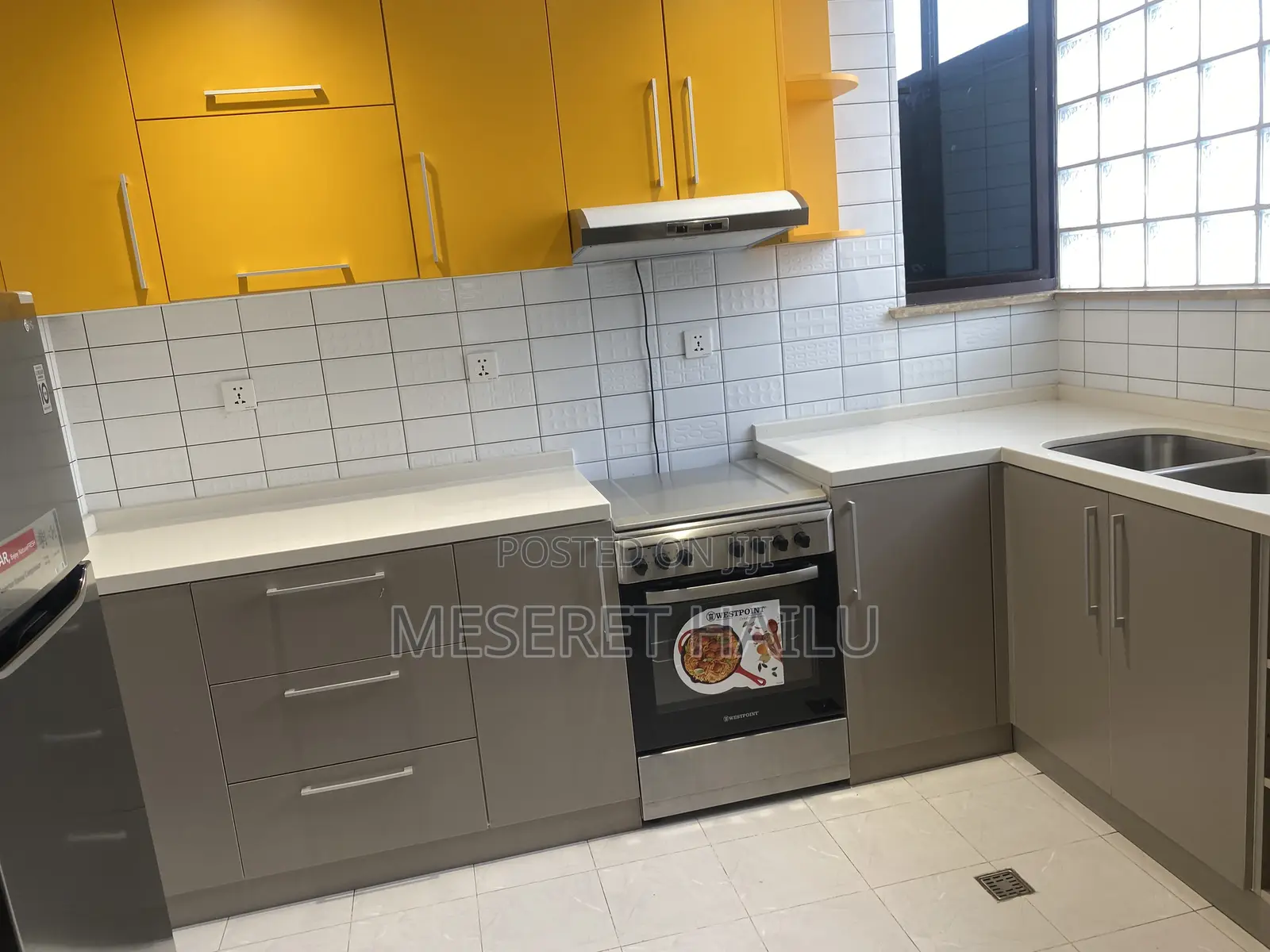 Furnished 3bdrm Apartment in Bole for rent