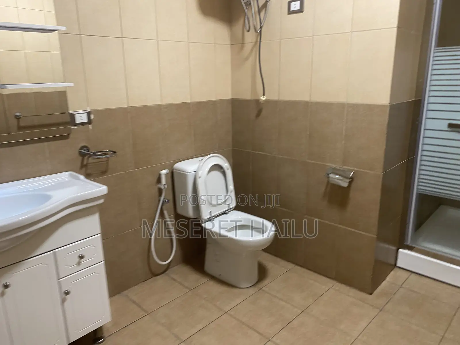 Furnished 3bdrm Apartment in Kaznches, Bole for rent