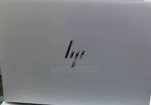 New Laptop Apple MacBook Pro 2019 16GB AMD Ryzen 7 SSD 1T