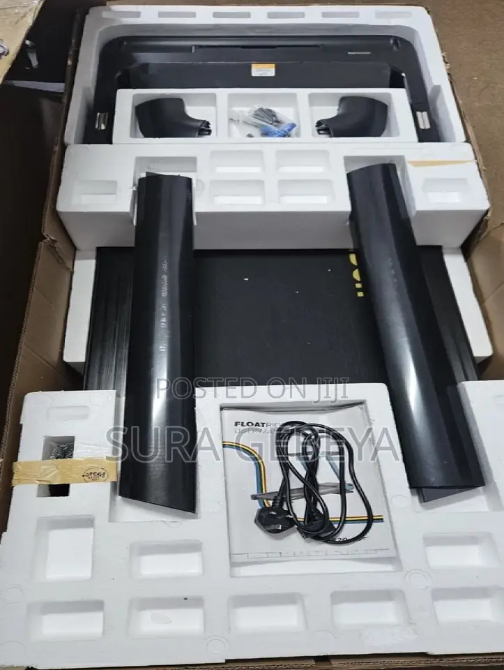 Reebok J300 Running Machine +Delivery and Warranty