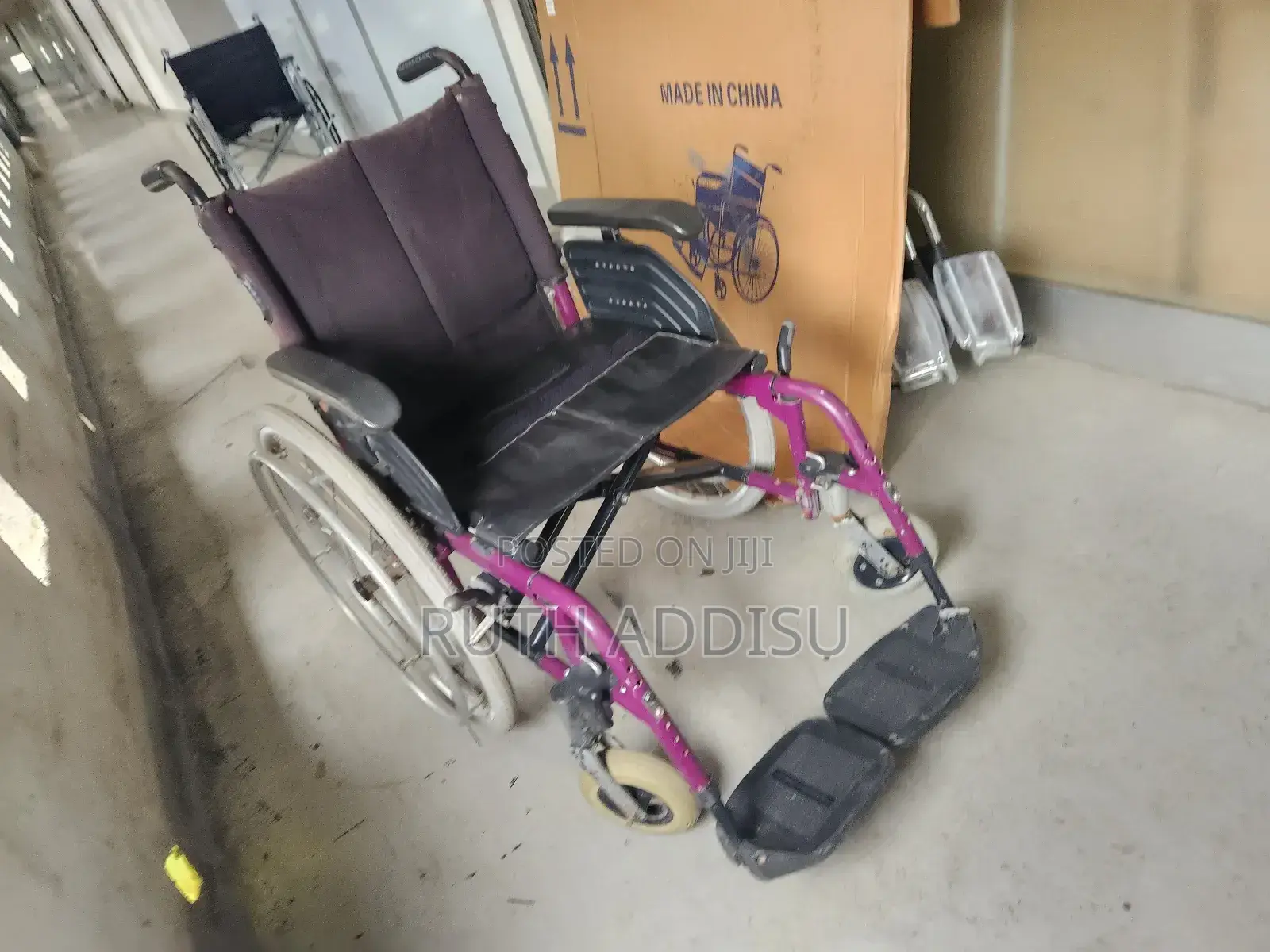 Used Wheelchair奢望foldable Very Strong Medical Wheelchair痲不wheelchair