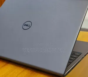 New Laptop Dell Latitude 5490 8GB Intel Core I7 SSD 256GB