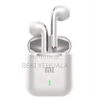 Photo - Redmi J18 Wireless Bluetooth Headsets.