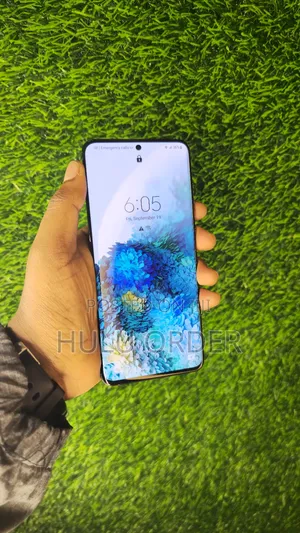 New Samsung Galaxy S20 128 GB Black