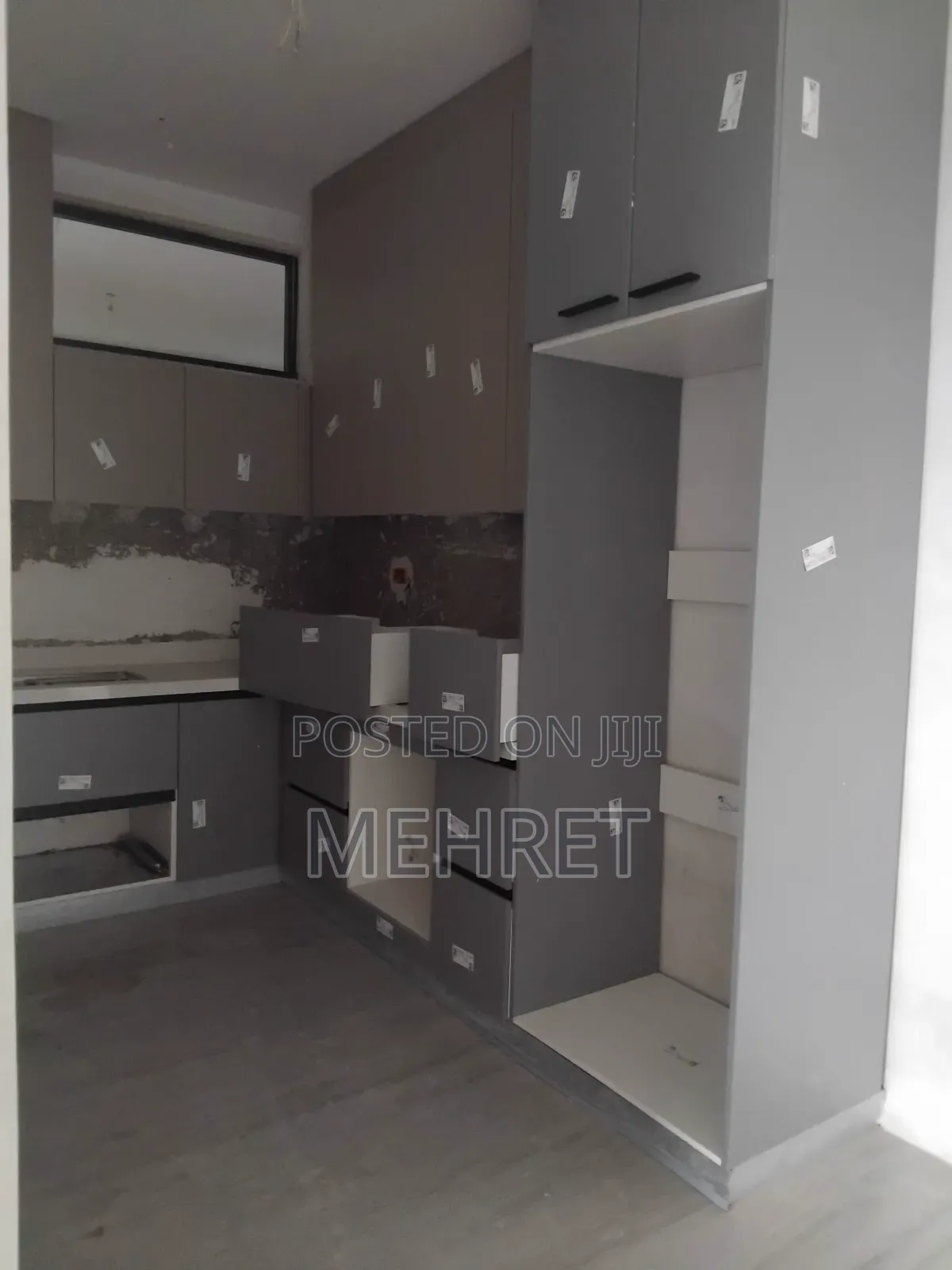 Furnished 1bdrm Apartment in Kirkos for sale