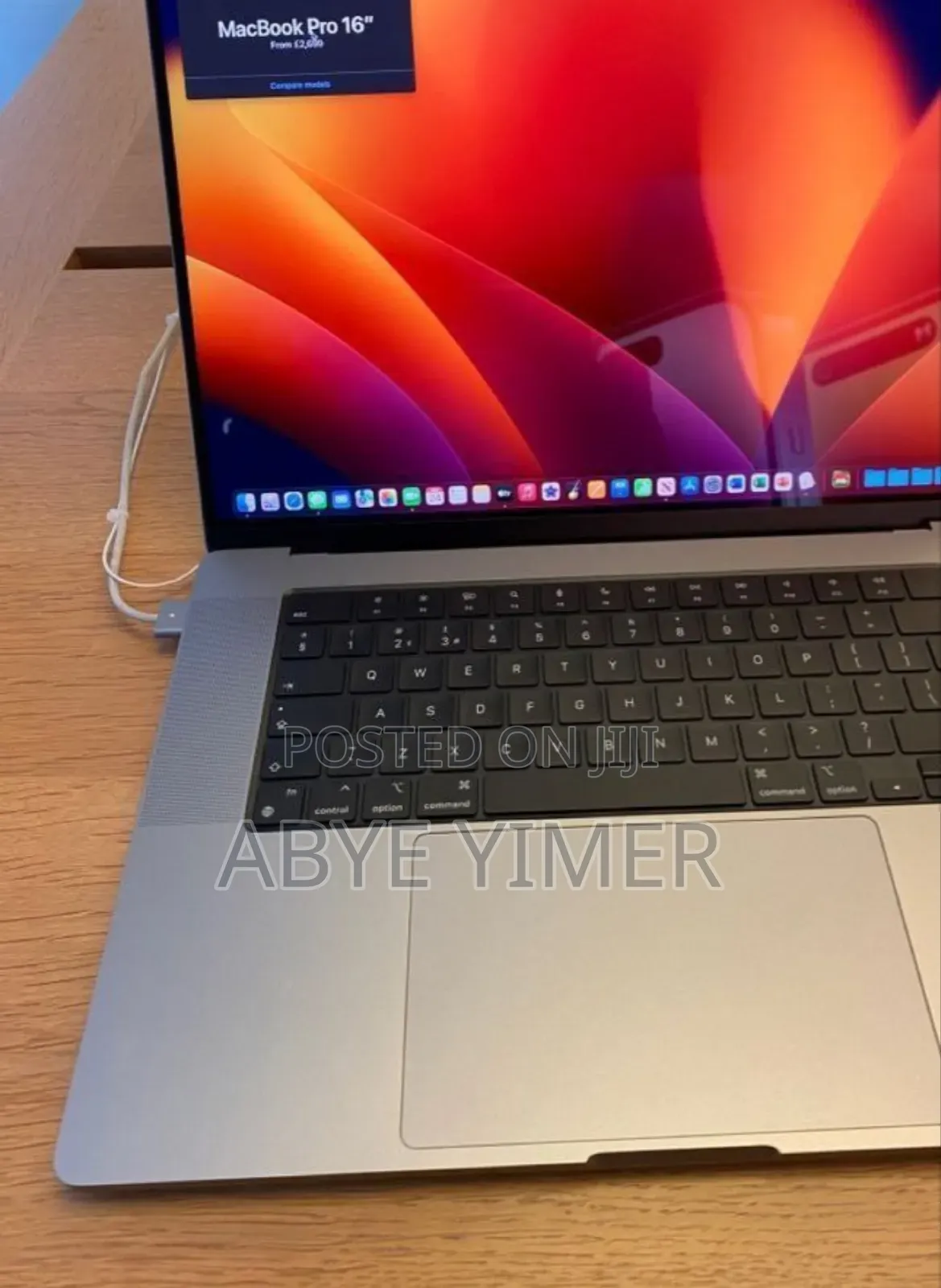 New Laptop Apple MacBook Pro 2017 16GB Intel Core I7 SSD 1T