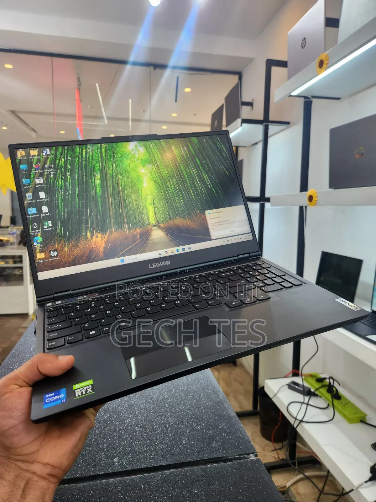 New Laptop Lenovo Legion 7 16GB Intel Core I7 SSD 512GB