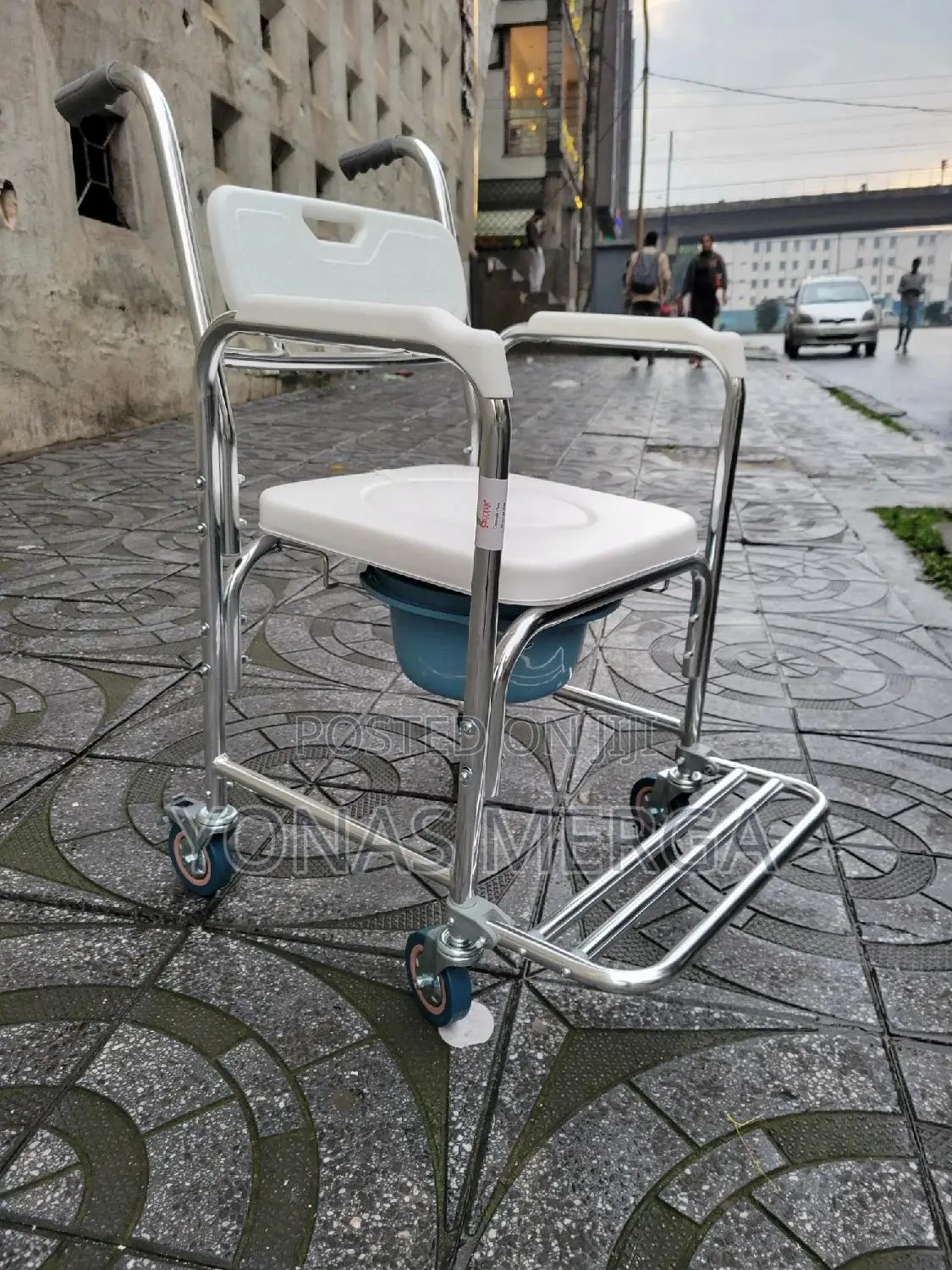 Equipmed Commode Shower Chair墀₴Over Toilet0❩ Corrosion Proof Frame