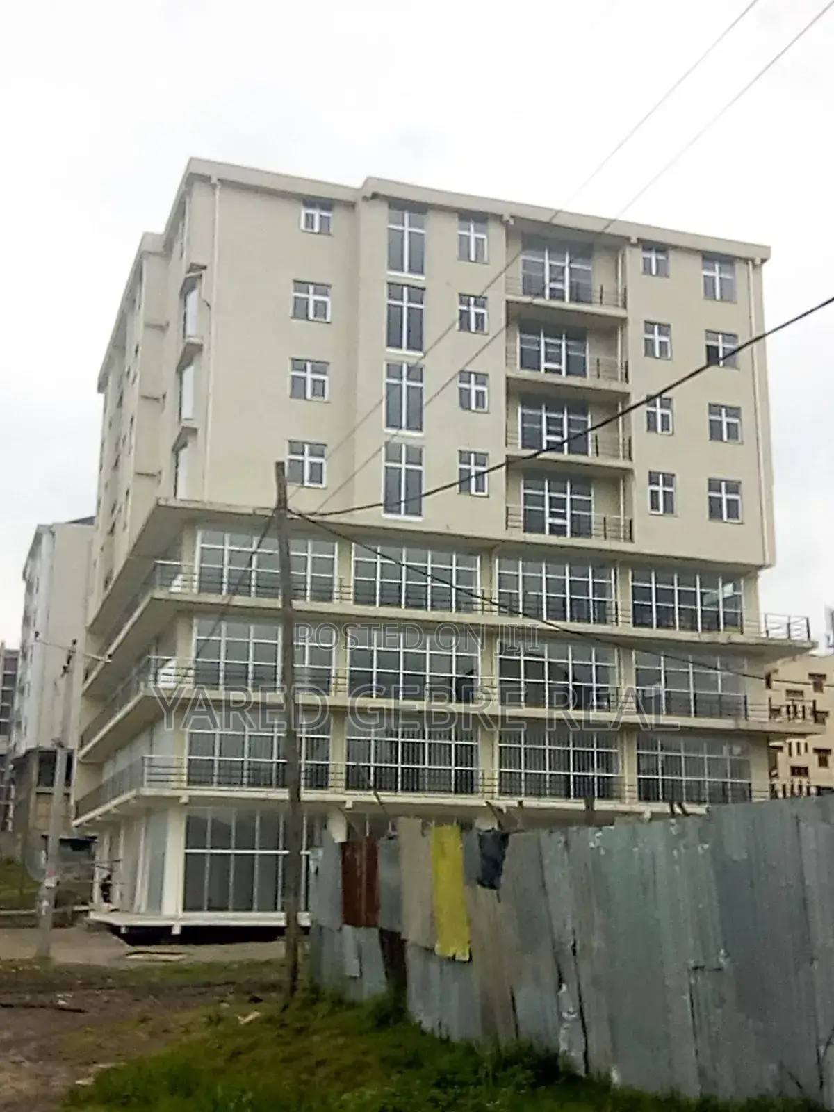 Furnished 3bdrm Apartment In ማሠሮ ሪል እስቴት ቦሌ በ፤ሌ, Yeka For Sale