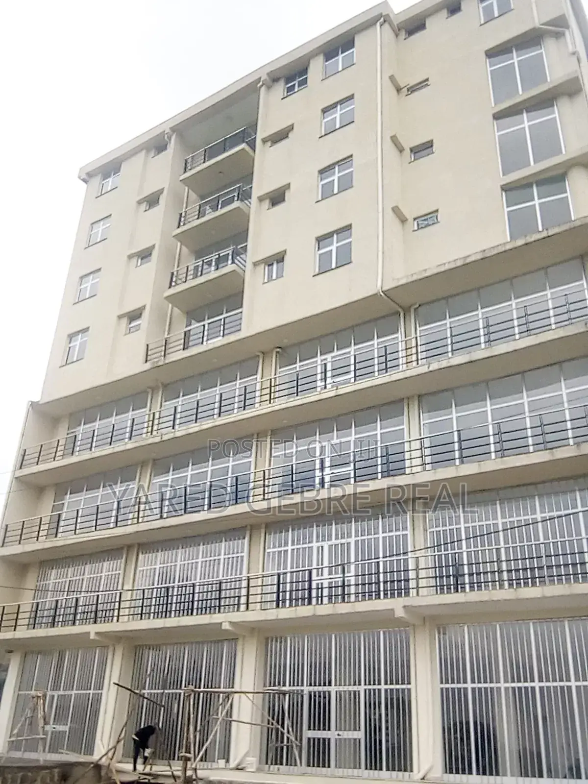 Furnished 3bdrm Apartment In ማሠሮ ሪል እስቴት ቦሌ በ፤ሌ, Yeka For Sale