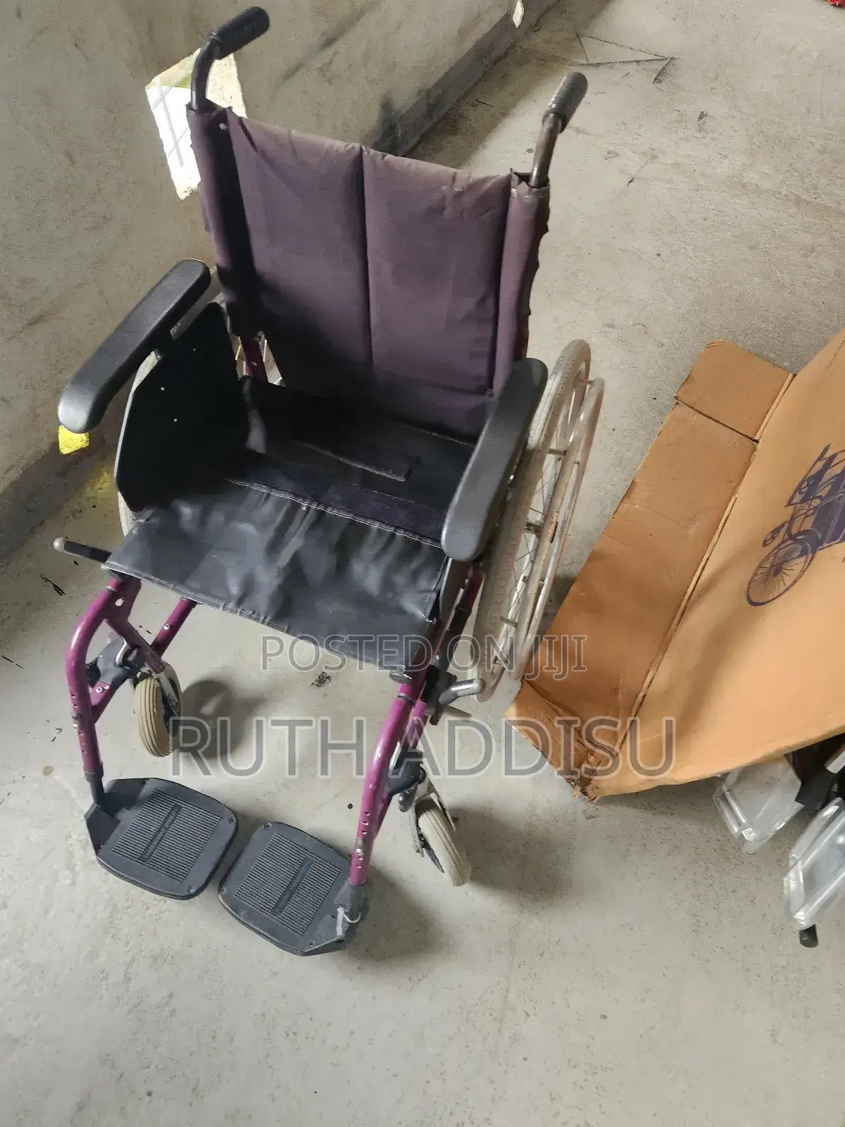 Used Wheelchair使得medical Used Wheelchair庫房wheelchair