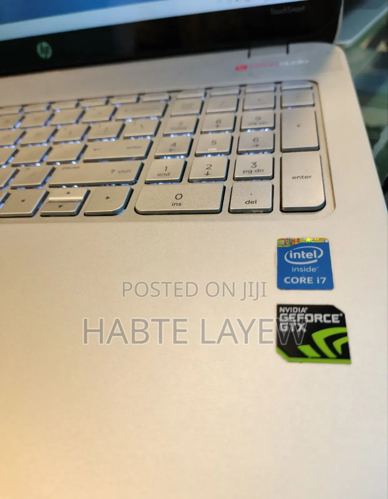 New Laptop HP Envy X360 12GB Intel Core I7 SSD 256GB