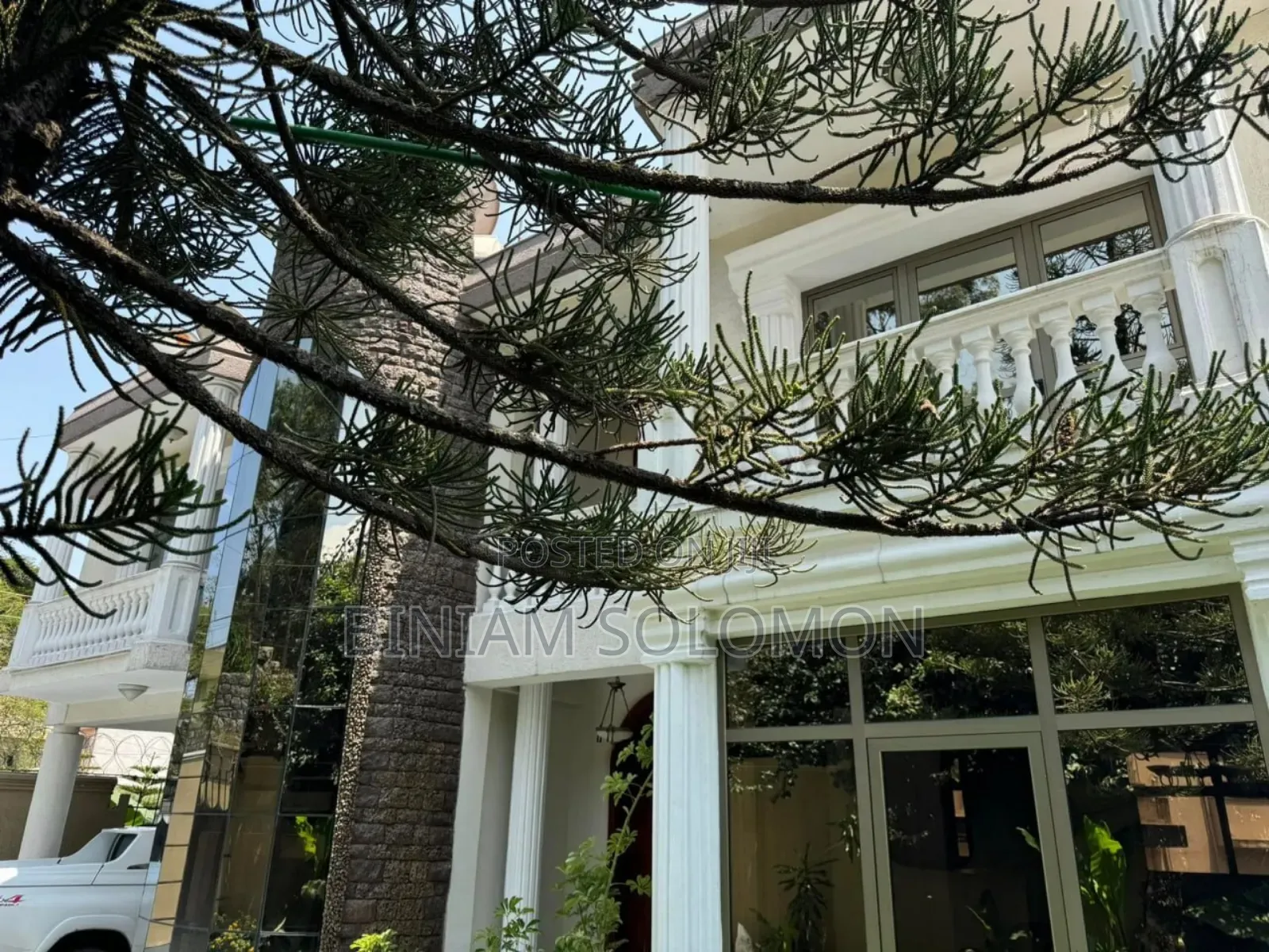 3bdrm Villa in Bole for rent