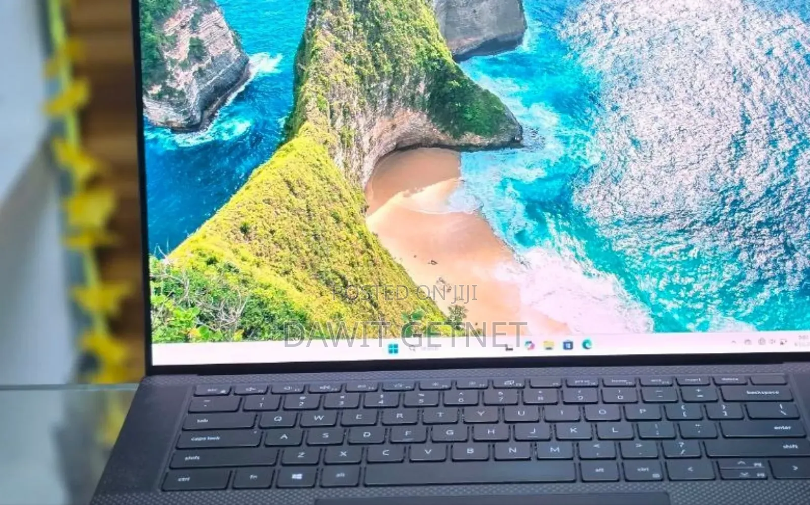 New Laptop Dell XPS 15 16GB Intel Core I7 SSD 512GB