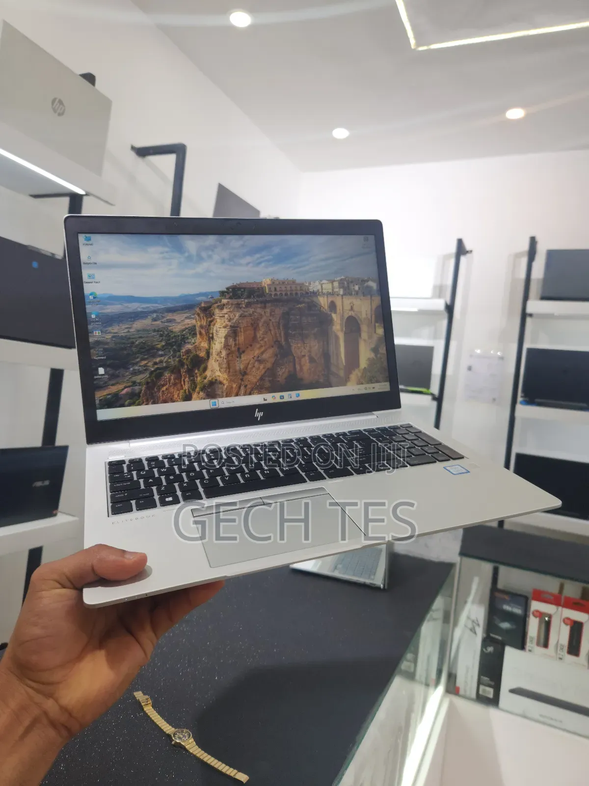 New Laptop HP EliteBook 850 G5 16GB Intel Core I5 SSD 512GB