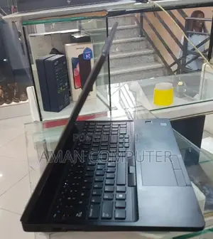 New Laptop Dell Latitude 5490 8GB Intel Core I7 SSD 256GB