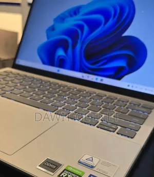 New Laptop Dell Inspiron 15 16GB Intel Core I7 SSD 512GB