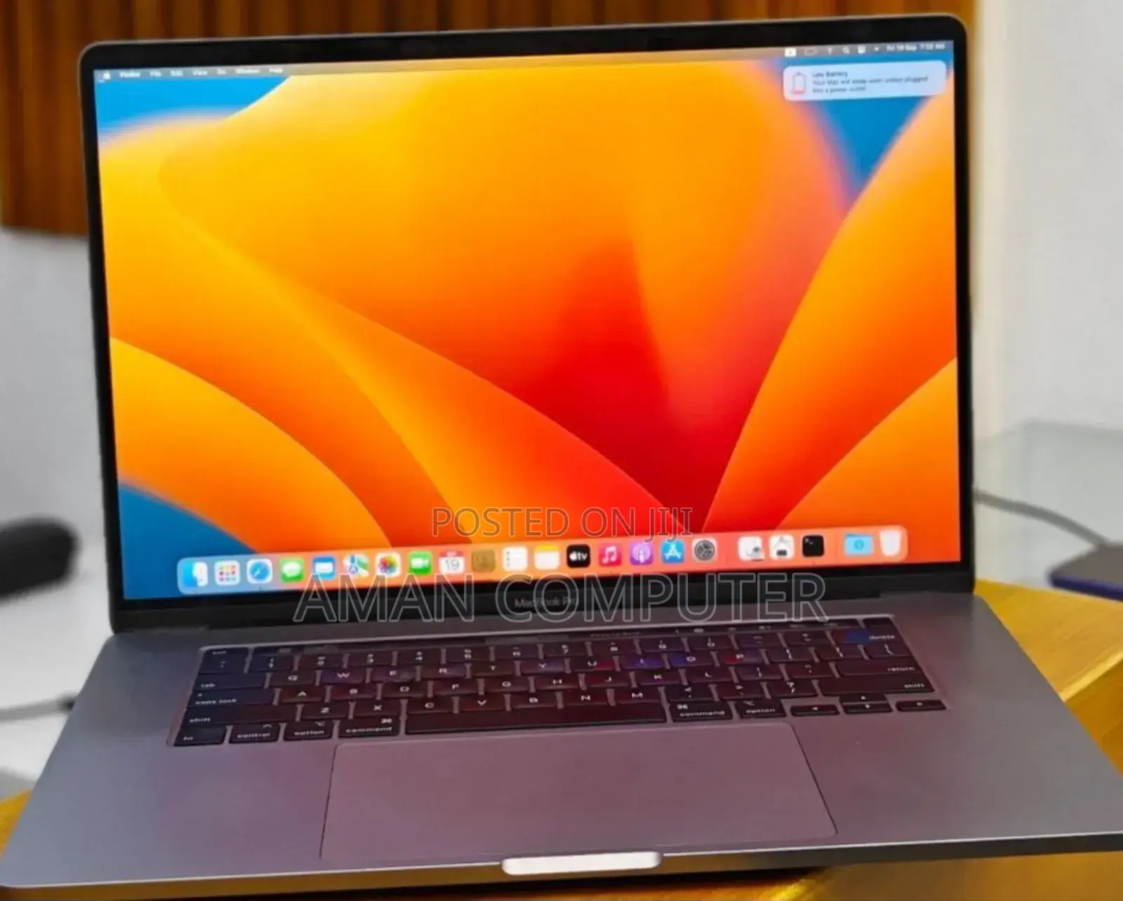 New Laptop Apple MacBook Pro 2019 16GB Intel Core I7 SSD 512GB
