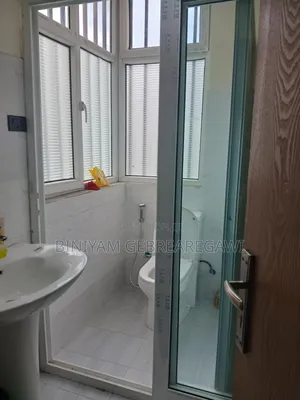 Furnished 1bdrm Apartment in Apartment, Yeka for rent